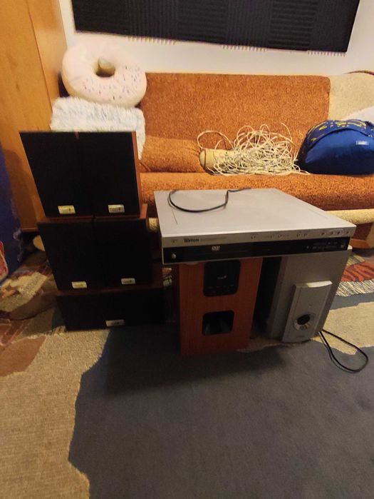 Sistem audio 5.1 +receiver cu telecomanda+subwoofer