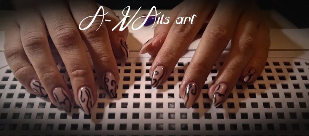 Unghii cu gel/ semi, sector 6 - Lidl Moinesti