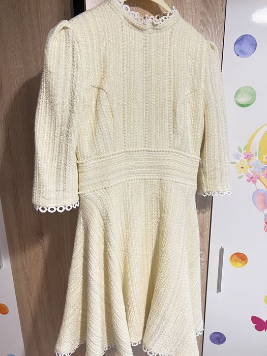 Дамска официална рокля от Букле