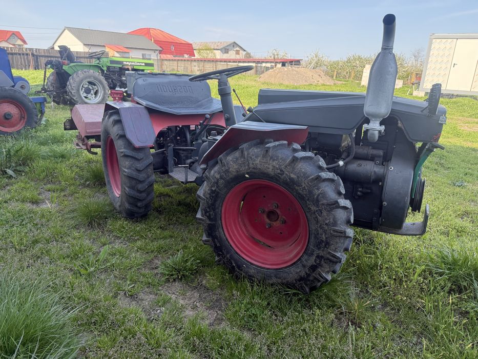 Tractoras pt gradina 4x4