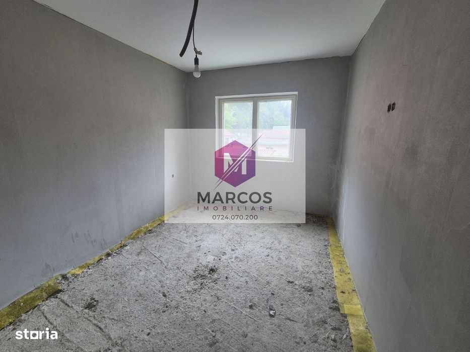 Vand 3 camere et.1 - Lunca