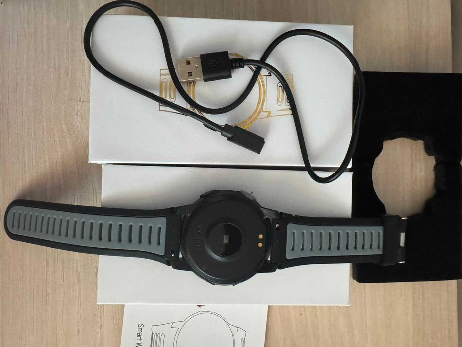 Smartwatch sport Android/iPhone — cu puls, notificări, FitPro, nou