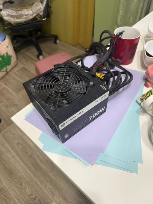 блок питания thermaltake tr2 s 700w