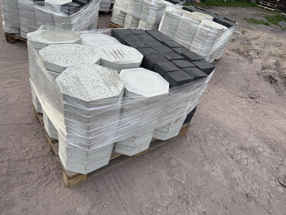 Брусчатки и плитки