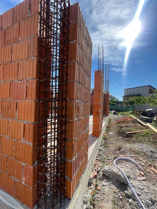 Constructii si renovari  case. Iasi  si imprejurimi