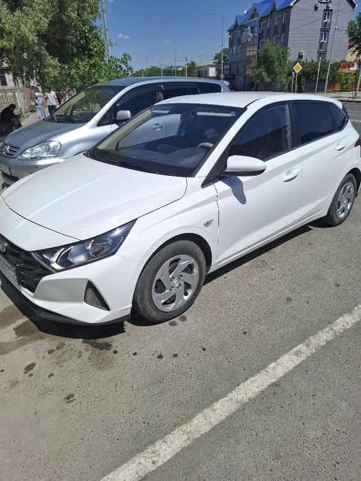 Hyundai i20 Хюндай