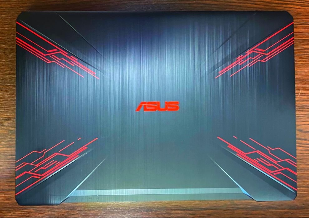 Прадаю ноутбук Asu TUF GAMING