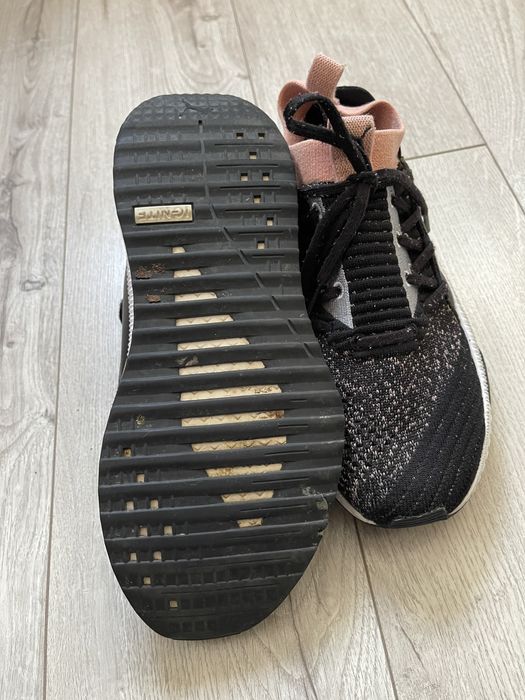 Vând adidasi Puma Ignite măr 37