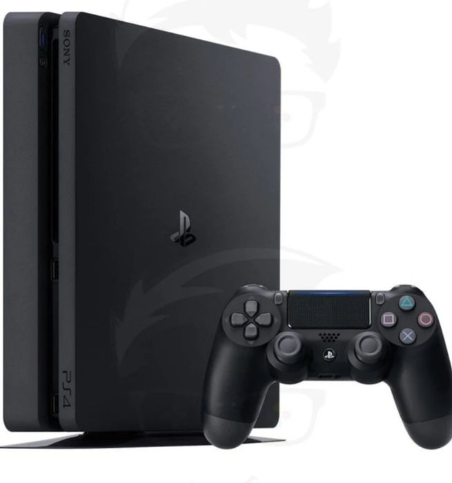 Игровая приставка PS4