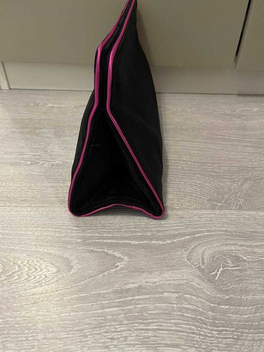 Чантичка за пътуване -Dyson