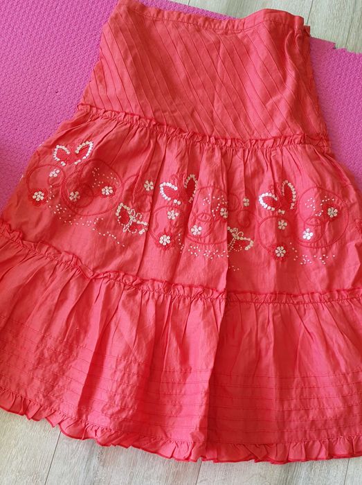 Подарявам нова момичешка лятна пола