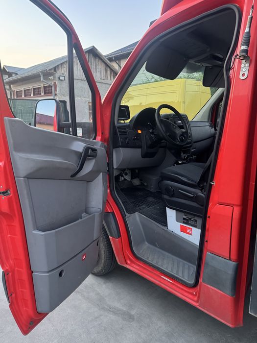 Mercedes Sprinter 519 Cutie Automata 2011