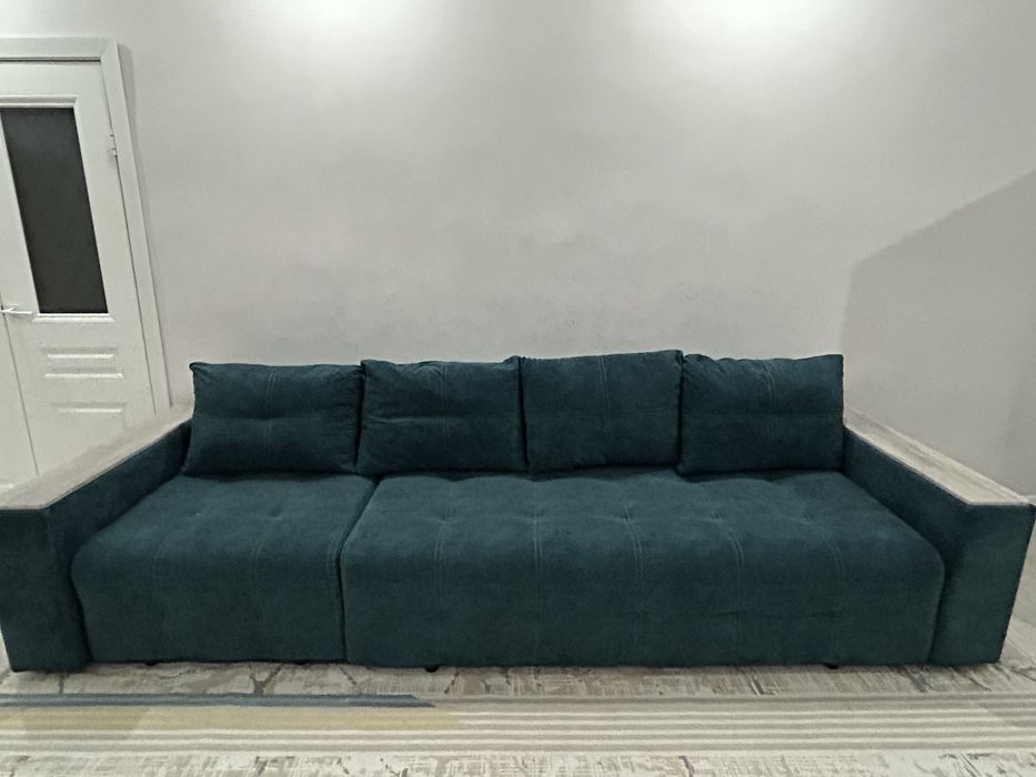 Диван для гостиной