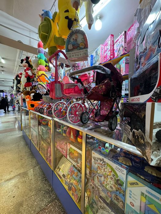 Продам отдел в торговом доме Евразия