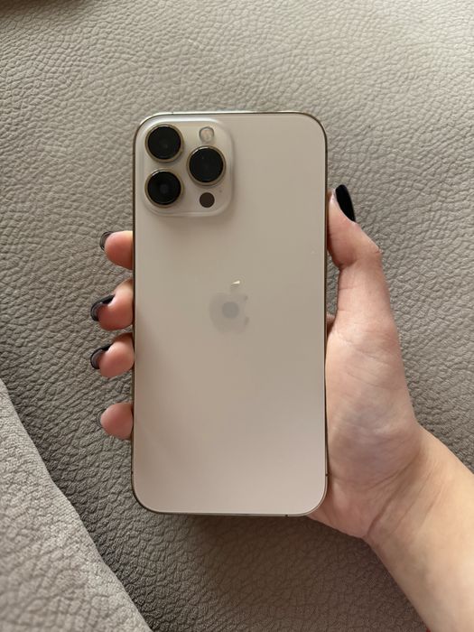 iPhone 13 pro max 256gb gold