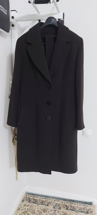 Продам женское пальто