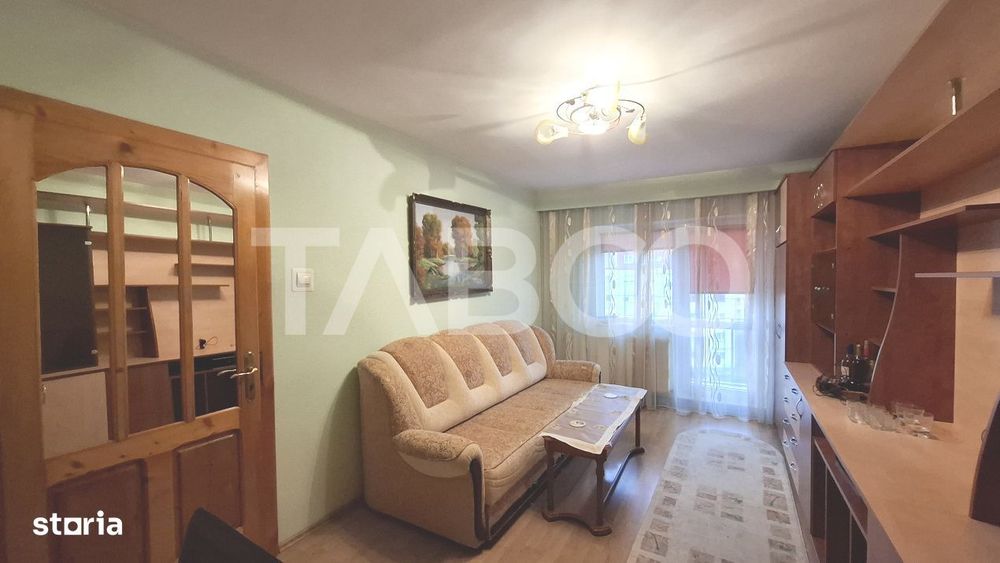 Apartament 3 camere de vanzare decomandat 58 mp zona Valea Aurie Sibiu