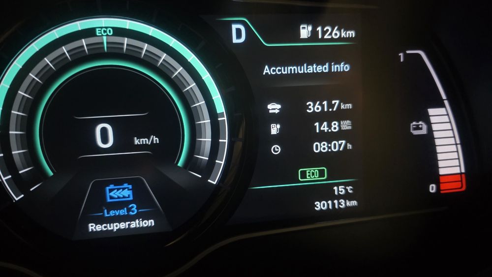 Hyundai Kona EV 39kW