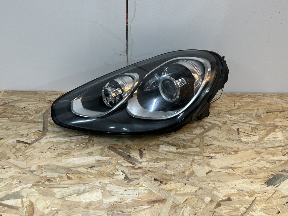 Far faruri Porsche Cayenne xenon adaptiv 7P5 facelift led stanga