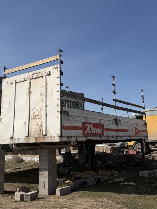 Прицеп , на 7 метров