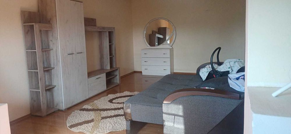 inchiriez apartament