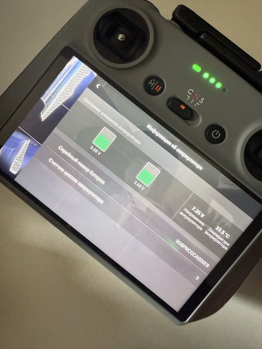 Продам dji mini 5 pro fly more combo plus (rc2)