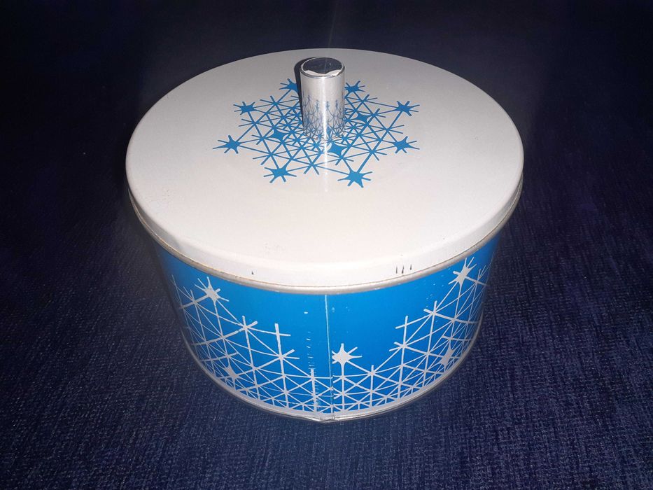 Красива ретро термо кутия за храна