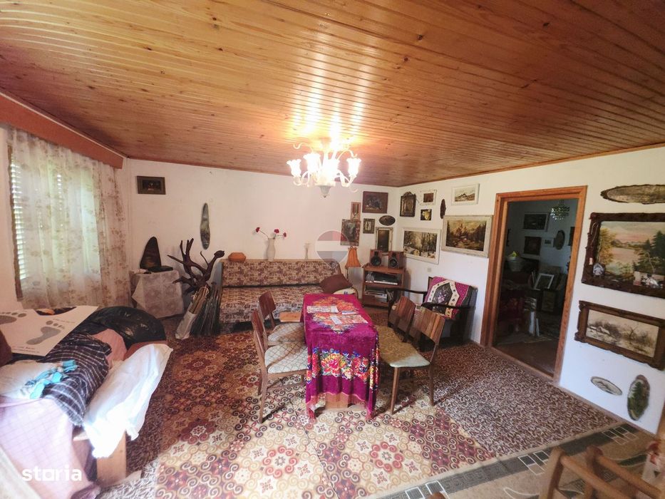 Casă De Vanzare Sat Bistrita