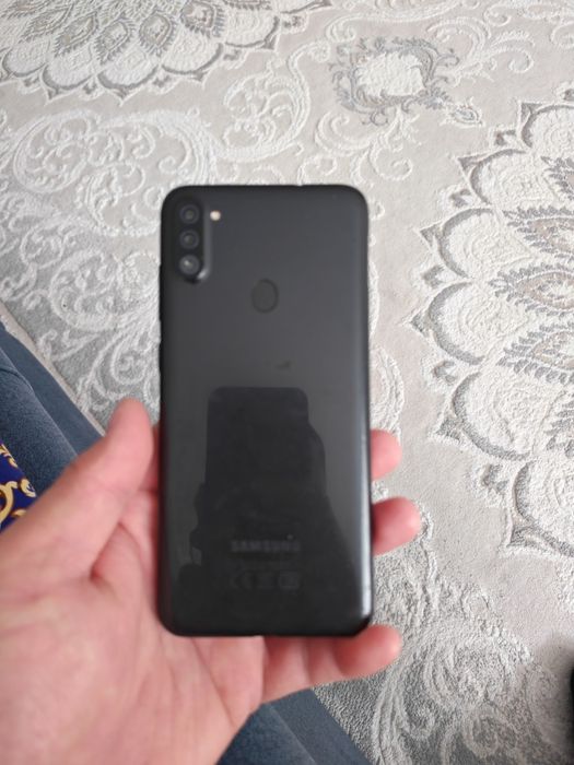 Самсунг А11 в рабочем состоянии