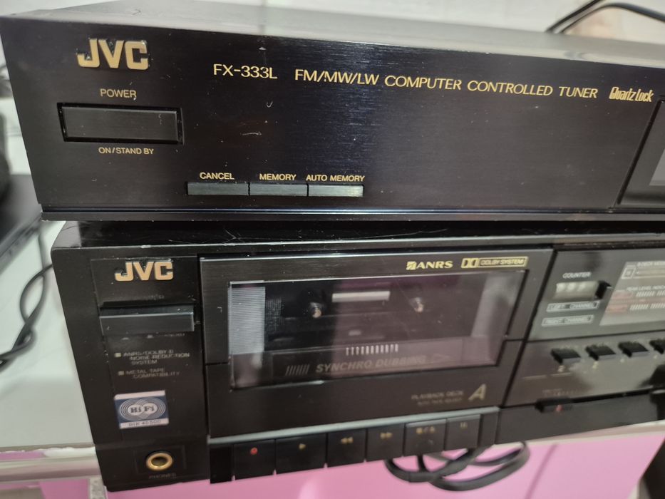 Linie JVC si Kenwood servisata compusa din Deck Dublu TD-W111 + BONUS Tuner FX-333L
