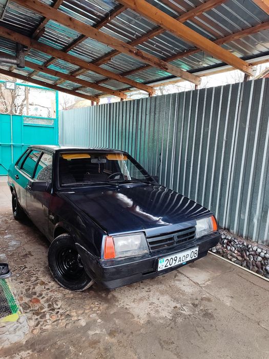 Продам  машину ваз 2199