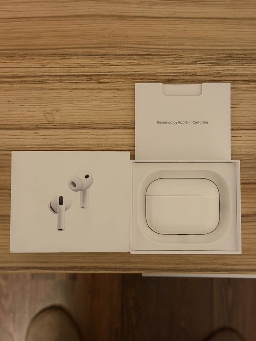 AirPods Pro 3 в гаранция