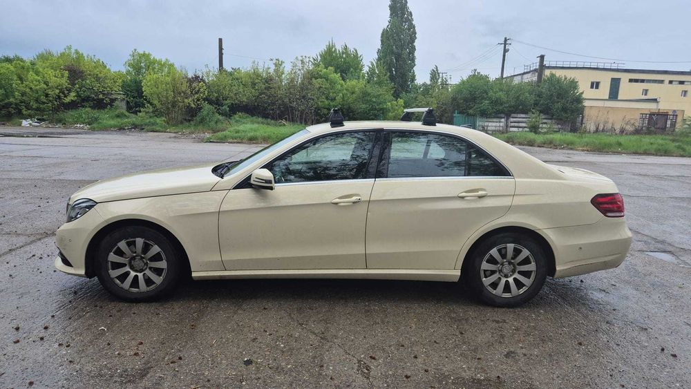 Vand Mercedes E200