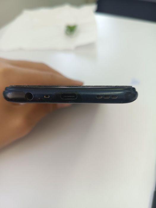 Продам телефон OPPO A72