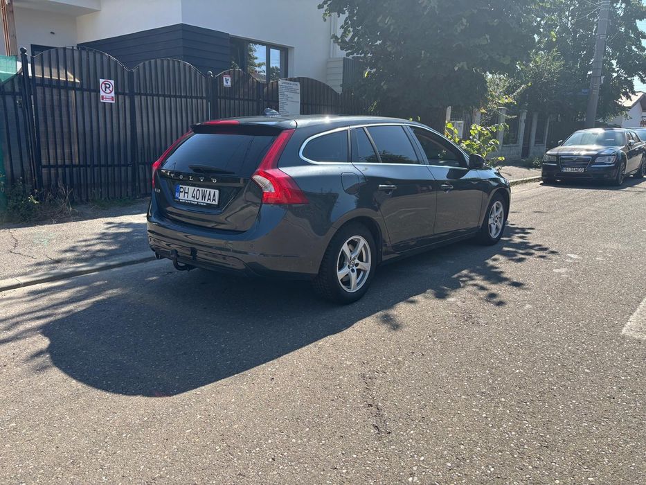 Volvo V 60  motor 2.0 /150 cp /2017/Euro6/Led/Xenon/carte service