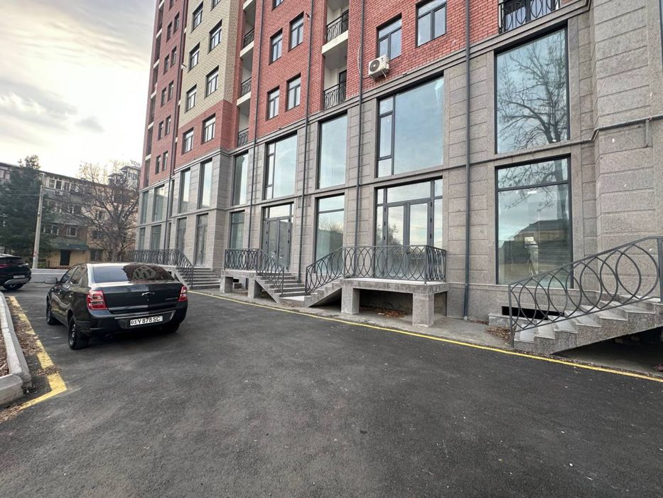 Продаётся помещения в новостройке ор: Универсам, Юнусабад круг