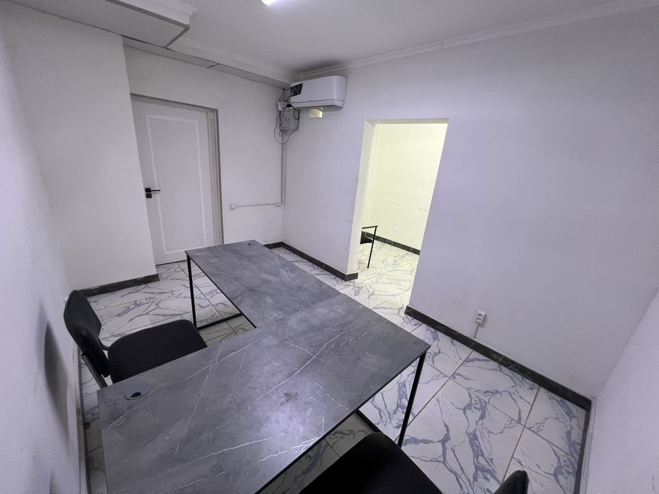 Аренда под офис 2 минут от метро Шахристон 20м2 С мебелью! Подволь!