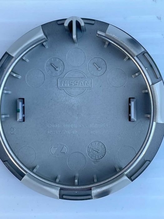 Capace capacele logo jante aliaj noi originale Nissan 57mm