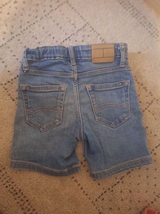 Pantaloni scurti 92 Tommy Hilfiger