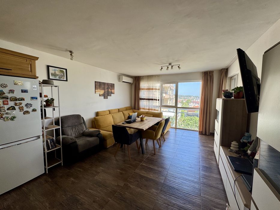 Продава се Двустаен апартамент в Варна, Виница - 77 кв.м за 1993 €/кв.м - Снимка #1