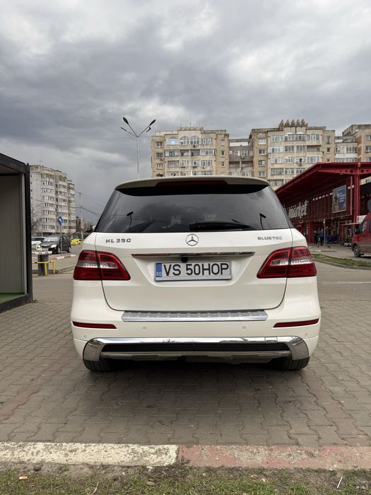 Mercedes Benz ML350
