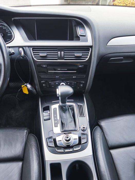 Audi  A4   2012 B8.5