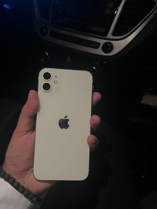 iPhone 11 утопленный.
После воды