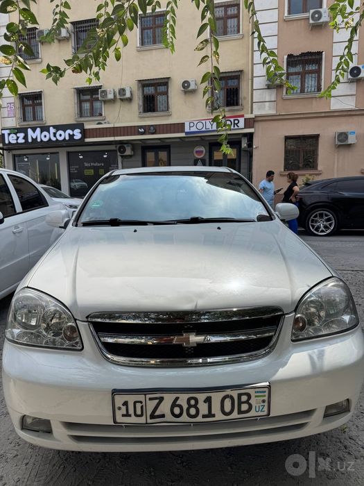 Chevrolet 2010 Lacetti avtomat Full Metan bor sotiladi
