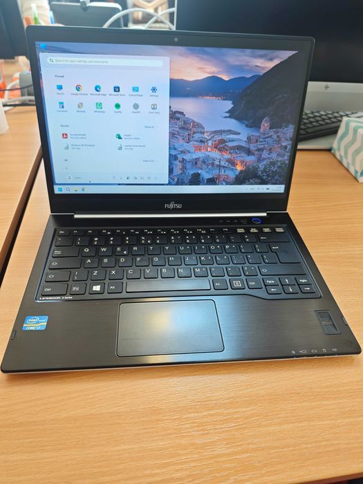 Ultrabook Fujitsu Lifebook U772, i7-3687U, 8GB RAM, SSD 500GB, Win 11 Pro
