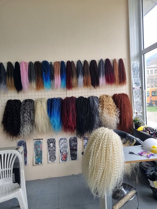 Разпродажба ,поставяне на Афро къдрици ,туистери ,синегалски плитки