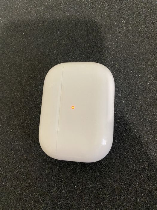 Airpods Pro 2 лайтнинг кейс