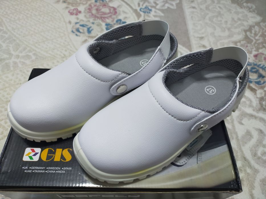 Спецодежда и обувь