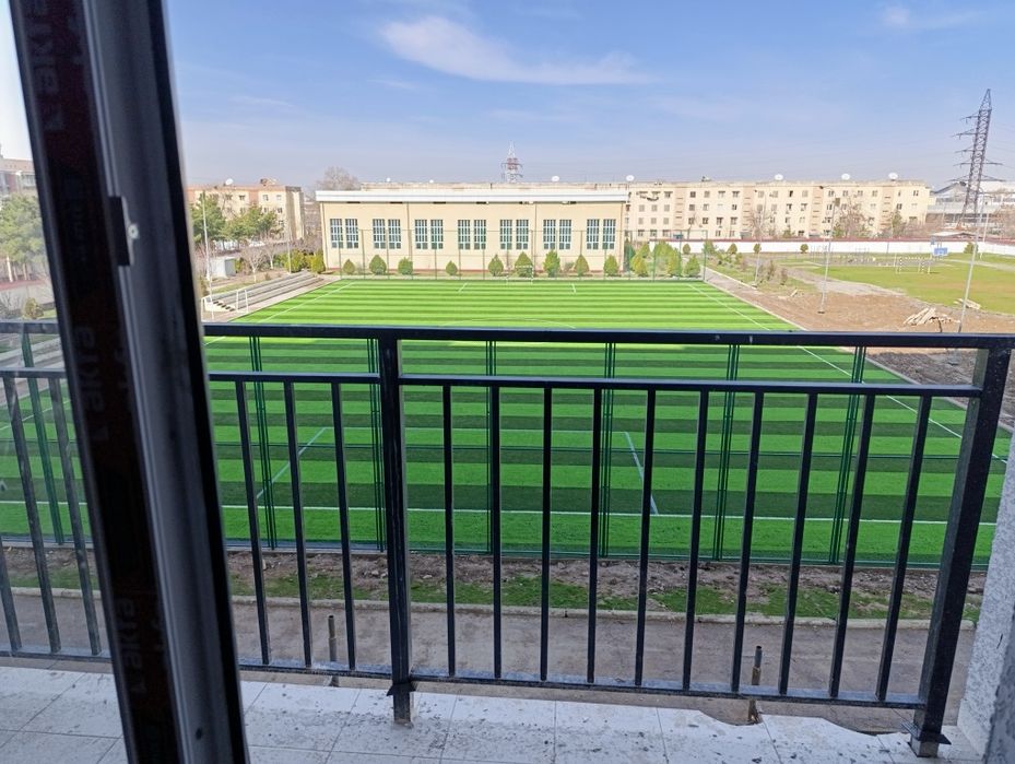 Продам квартиру 1/3/10 в ЖК Янгиабад Резиденс