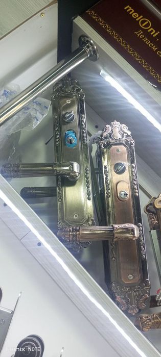 Установка замков  ремонт   вскрытие  замок урнатиш  ешик очиш zamok oc